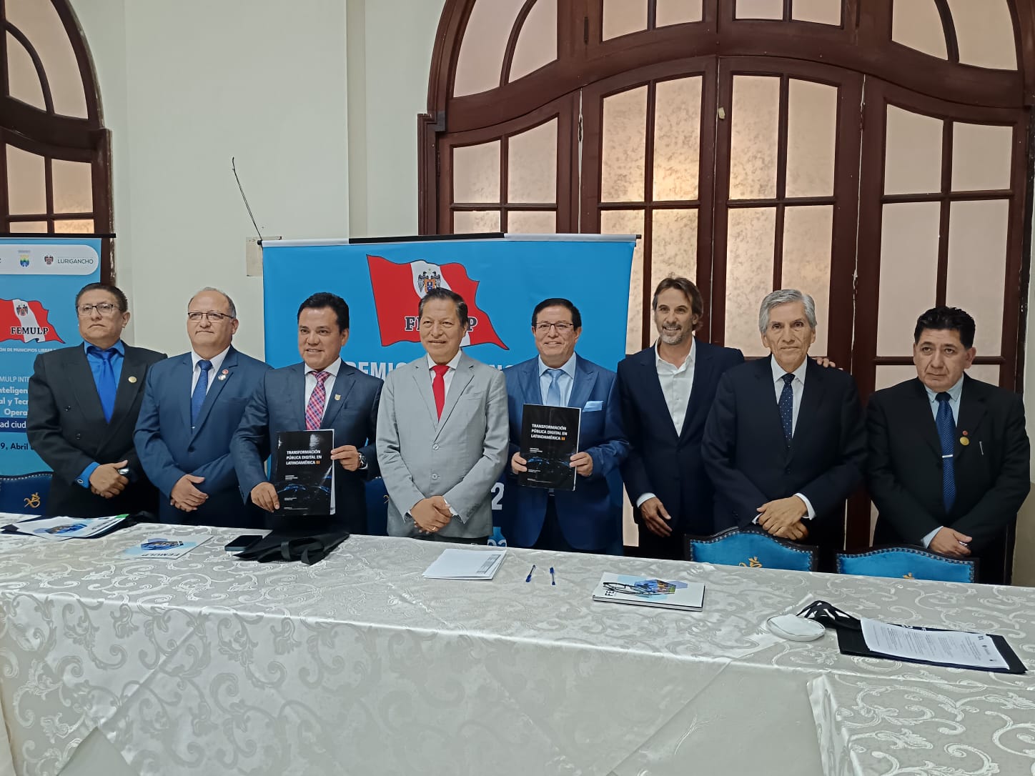 FEMULP impulsa el desarrollo de gobiernos inteligentes en foro sobre seguridad ciudadana y tecnología